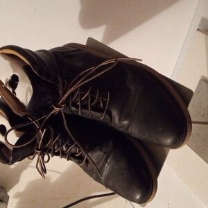 Cole Haan men's black leather lightweight chukka boots